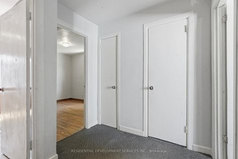 Photo 16 at 21 Eastgate Crescent, Birchmount, Toronto