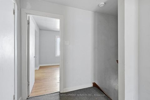 Photo 17 at 21 Eastgate Crescent, Birchmount, Toronto