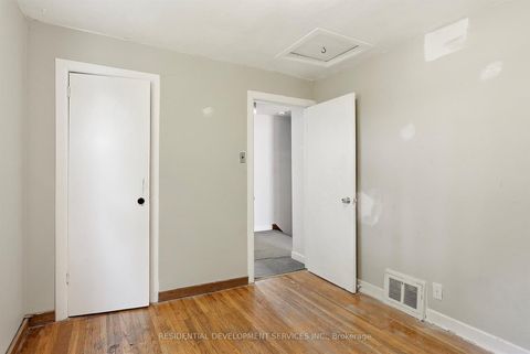 Photo 23 at 21 Eastgate Crescent, Birchmount, Toronto