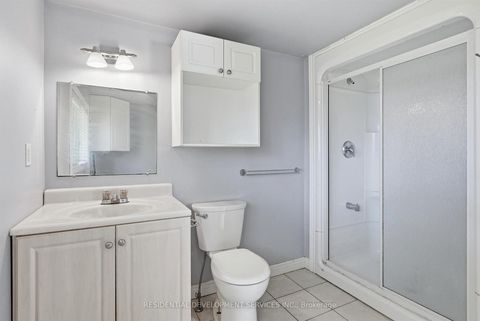Photo 28 at 21 Eastgate Crescent, Birchmount, Toronto