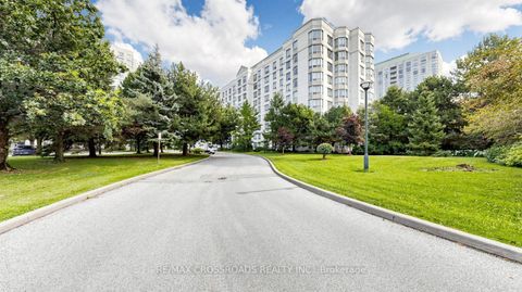 Photo 2 at 315 - 2628 Mccowan Road, Agincourt North, Toronto