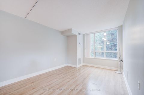 Photo 27 at 315 - 2628 Mccowan Road, Agincourt North, Toronto