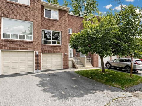 Photo 1 at 174 Rusty Crestway, Don Valley Village, Toronto