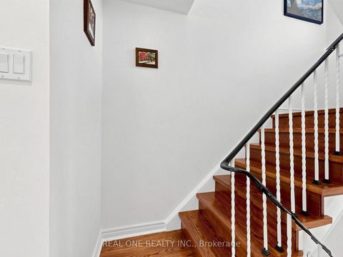 Photo 22 at 174 Rusty Crestway, Don Valley Village, Toronto
