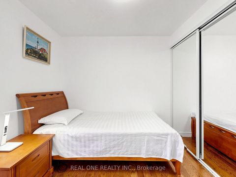 Photo 32 at 174 Rusty Crestway, Don Valley Village, Toronto