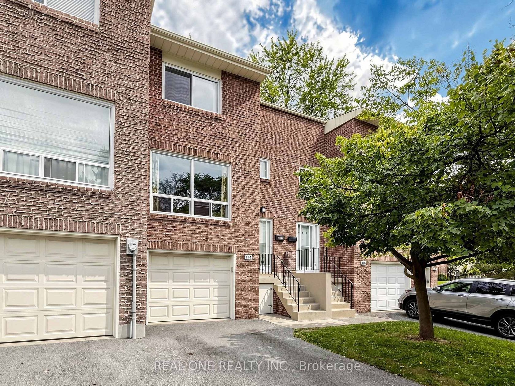 174 Rusty Crestway, Don Valley Village, Toronto 