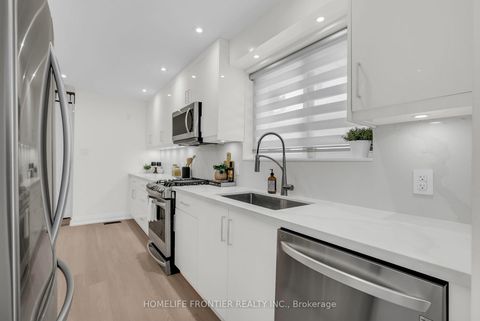 Photo 19 at 61 Sundial Crescent, Victoria Village, Toronto