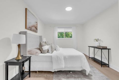 Photo 25 at 61 Sundial Crescent, Victoria Village, Toronto