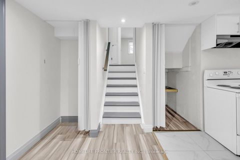 Photo 34 at 61 Sundial Crescent, Victoria Village, Toronto