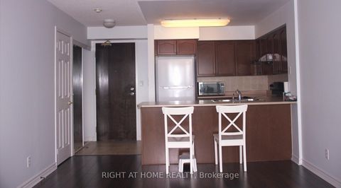 Photo 8 at 3207 - 18 Spring Garden Avenue, Willowdale East, Toronto