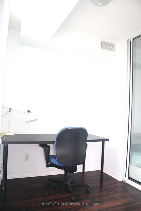 Photo 18 at 3207 - 18 Spring Garden Avenue, Willowdale East, Toronto
