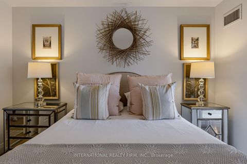 Photo 3 at 204 - 1430 Yonge Street, St. Clair, Toronto