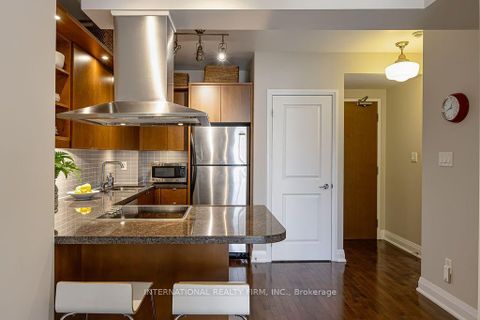 Photo 11 at 204 - 1430 Yonge Street, St. Clair, Toronto