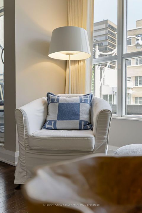 Photo 17 at 204 - 1430 Yonge Street, St. Clair, Toronto