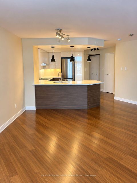 Photo 3 at 1226 - 77 Maitland Place, South St. James Town, Toronto