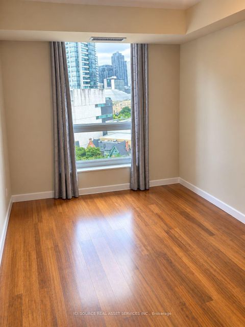 Photo 11 at 1226 - 77 Maitland Place, South St. James Town, Toronto