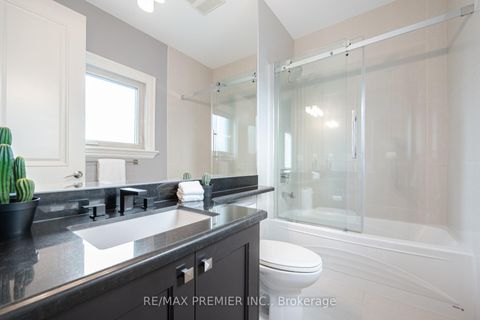 Photo 22 at 28 Ellerby Square N, West Woodbridge, Vaughan
