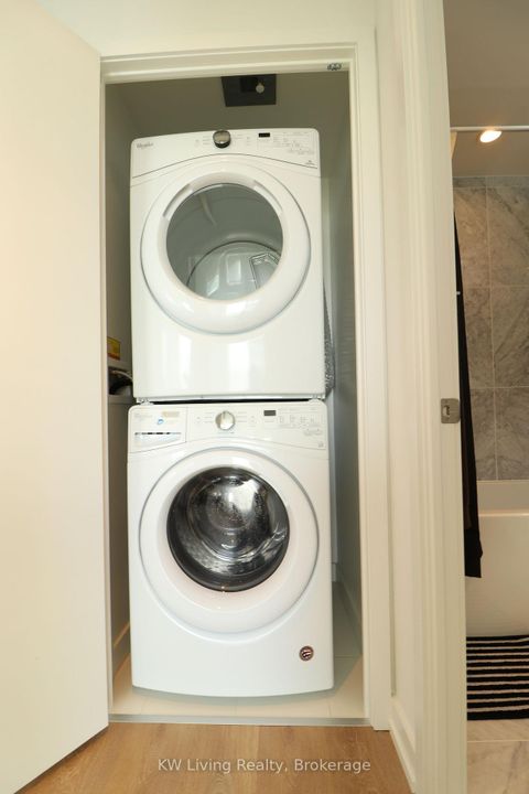 Photo 6 at 2708 - 115 McMahon Drive, Bayview Village, Toronto
