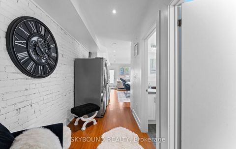 Photo 8 at 101 Ford Street, Pellam Park, Toronto