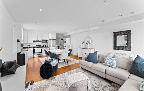 Photo 10 at 101 Ford Street, Pellam Park, Toronto