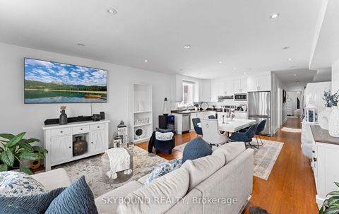 Photo 11 at 101 Ford Street, Pellam Park, Toronto