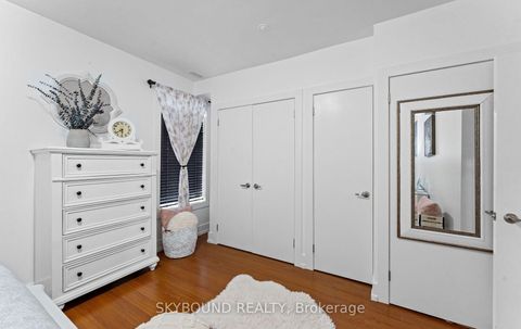 Photo 18 at 101 Ford Street, Pellam Park, Toronto