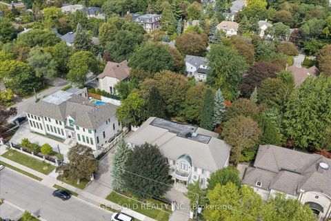 Photo 3 at 46 Wimpole Drive, Windfields, Toronto