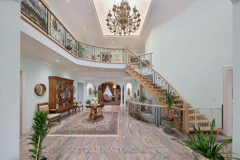 Photo 5 at 46 Wimpole Drive, Windfields, Toronto