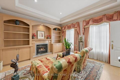 Photo 18 at 46 Wimpole Drive, Windfields, Toronto