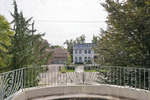 Photo 27 at 46 Wimpole Drive, Windfields, Toronto