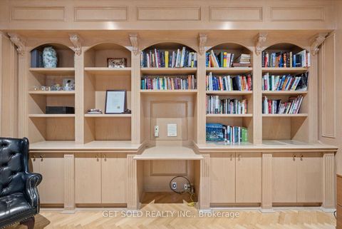 Photo 32 at 46 Wimpole Drive, Windfields, Toronto