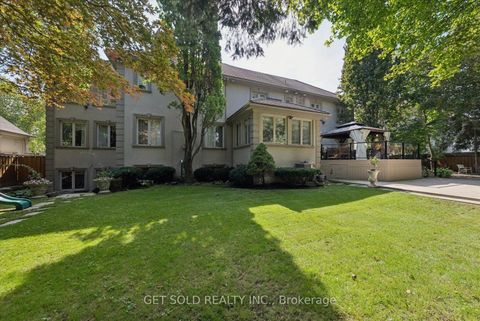 Photo 46 at 46 Wimpole Drive, Windfields, Toronto