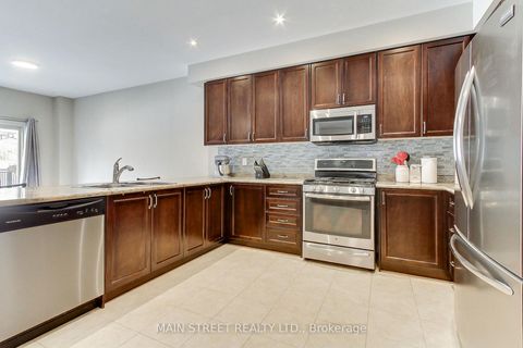 Photo 8 at 42 Prosser Crescent, Sutton & Jackson's Point, Georgina
