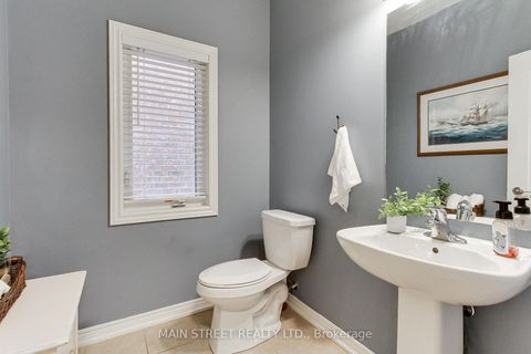 Photo 12 at 42 Prosser Crescent, Sutton & Jackson's Point, Georgina