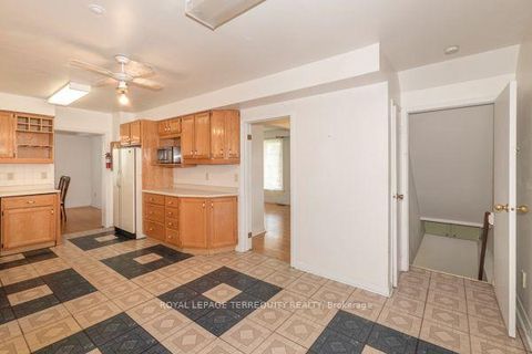 Photo 10 at 1 Snowcrest Avenue, Steeles, Toronto