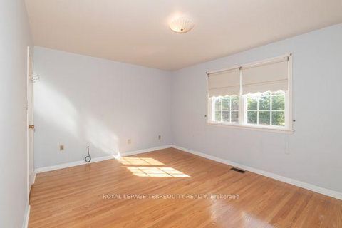 Photo 14 at 1 Snowcrest Avenue, Steeles, Toronto