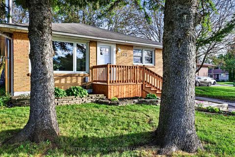 Photo 1 at 163 Grove Street E, Wellington, Barrie