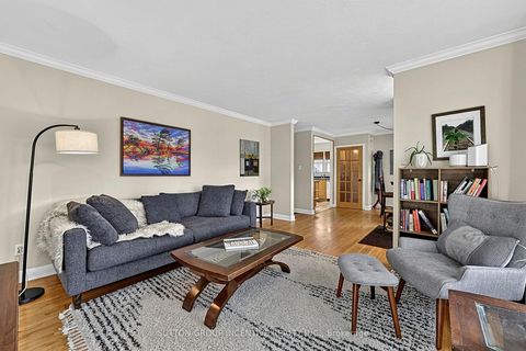 Photo 7 at 163 Grove Street E, Wellington, Barrie