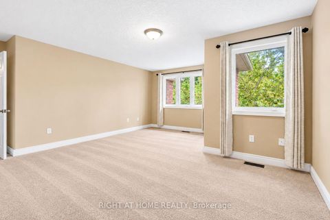Photo 33 at 35 Auburn Court, Ardagh, Barrie