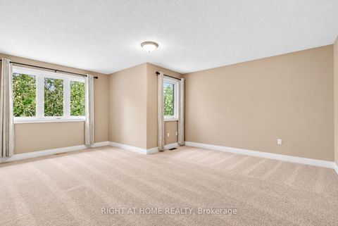 Photo 34 at 35 Auburn Court, Ardagh, Barrie
