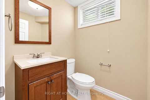 Photo 41 at 35 Auburn Court, Ardagh, Barrie