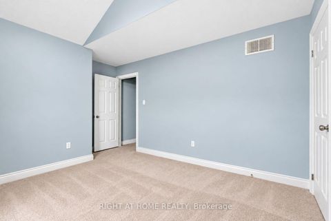 Photo 42 at 35 Auburn Court, Ardagh, Barrie