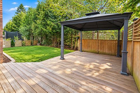 Photo 43 at 35 Auburn Court, Ardagh, Barrie