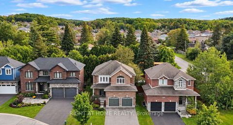 Photo 46 at 35 Auburn Court, Ardagh, Barrie