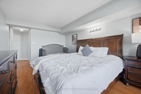 Photo 14 at 502 - 1 Rowntree Road, Jamestown, Toronto