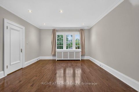 Photo 37 at 58 Old Forest Hill Road, Forest Hill South, Toronto