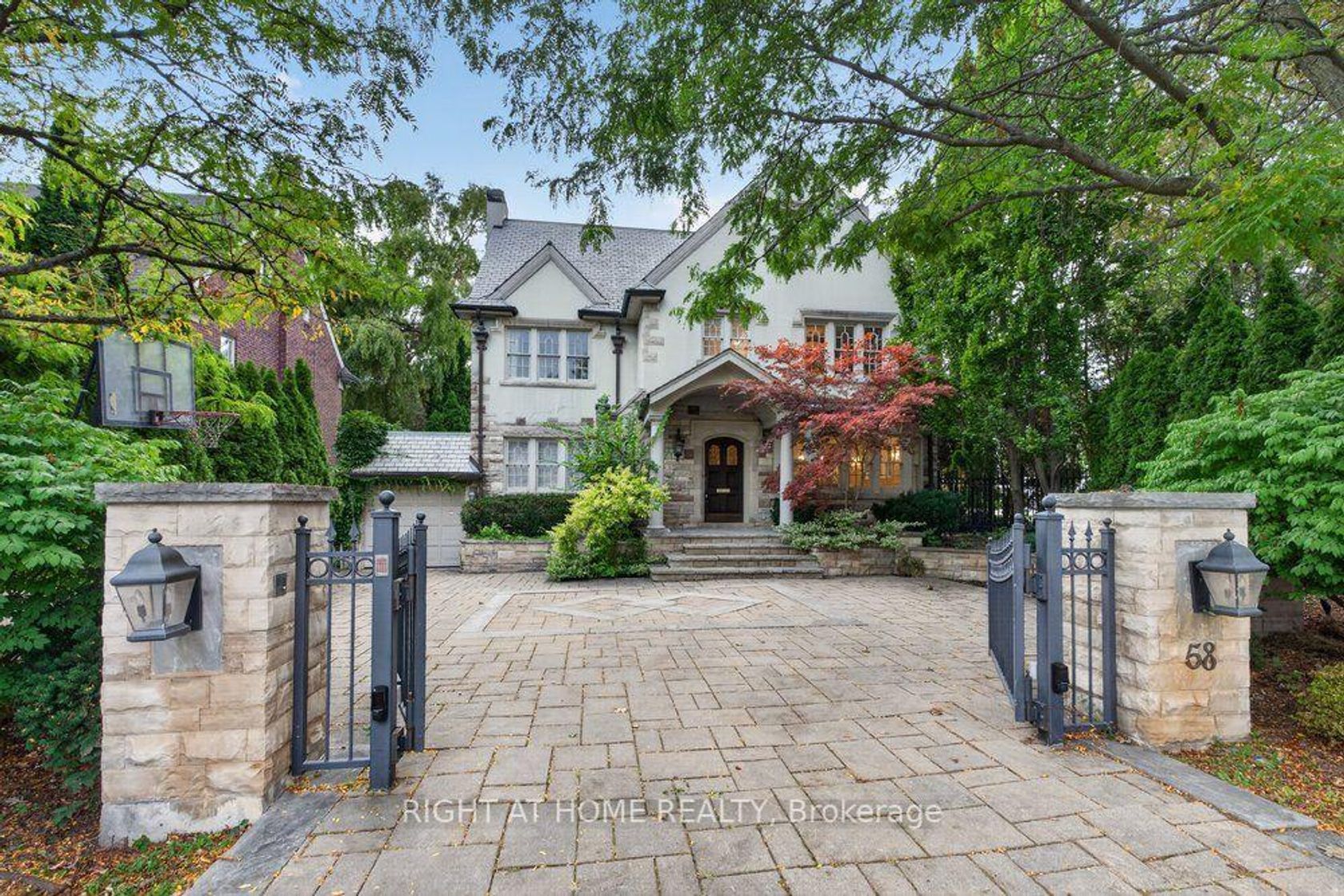 58 Old Forest Hill Road, Forest Hill South, Toronto by Loree Meneguzzi Real Estate 58 Old Forest Hill Road, Forest Hill South, Toronto