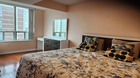 Photo 8 at 704 - 2800 Warden Avenue, L'Amoreaux, Toronto