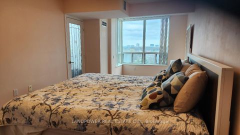Photo 9 at 704 - 2800 Warden Avenue, L'Amoreaux, Toronto