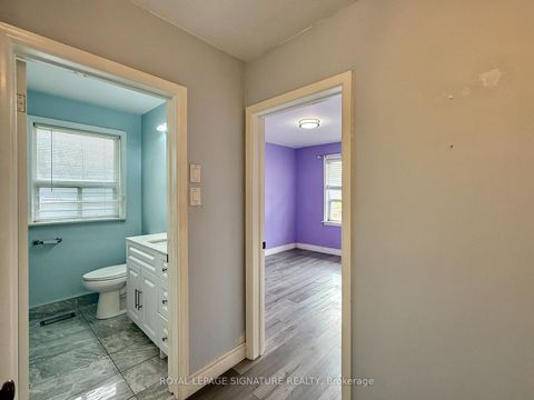 Photo 8 at 4 Wantanopa Crescent, Woburn, Toronto